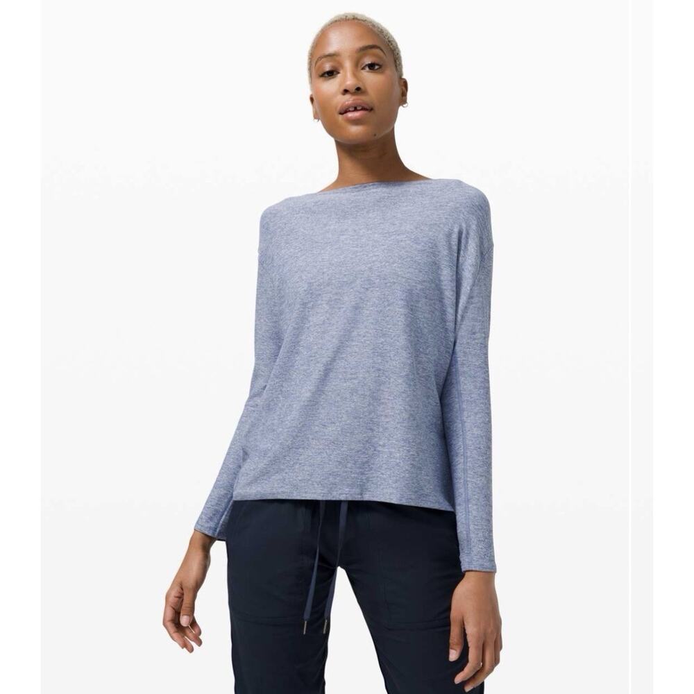 Lululemon Women's Back In Action Long Sleeve Shirt Heathered Water Drop Size 8